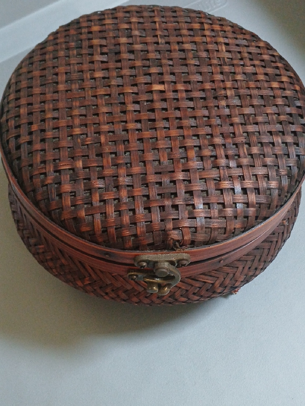Woven Round Rattan Jewelry Box in Rich Brown